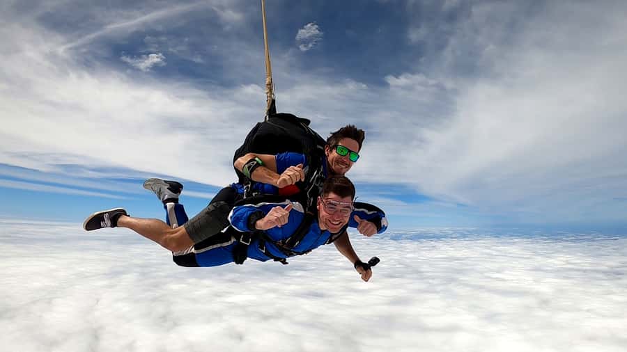 Sydney: Tandem Skydive with Optional Transfers - Key points to know before you book