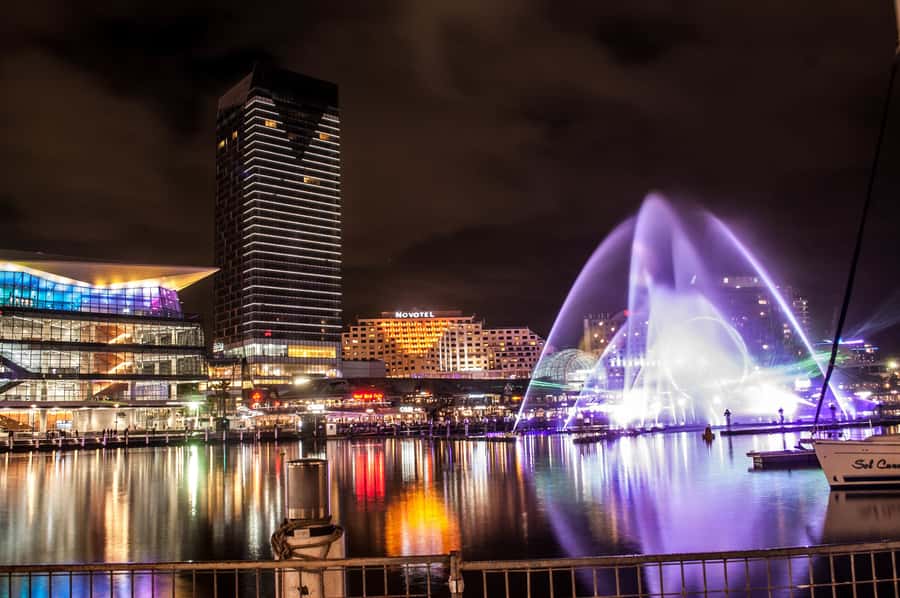Sydney: Vivid Festival of Light Harbor Cruise with Dinner - A welcome drink starts the evening
