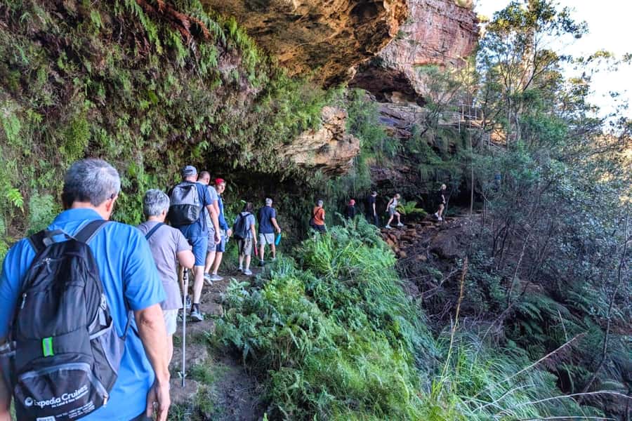 Sydney: Waterfall Bushwalk and Blue Mountain Sunset Day Trip - Glenbrook gives you a useful first pause
