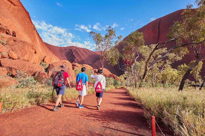 Uluru (Ayers Rock) Base and Sunset Half-Day Trip with Opt Outback BBQ Dinner - Kuniya Walk and the Mutitjulu Waterhole