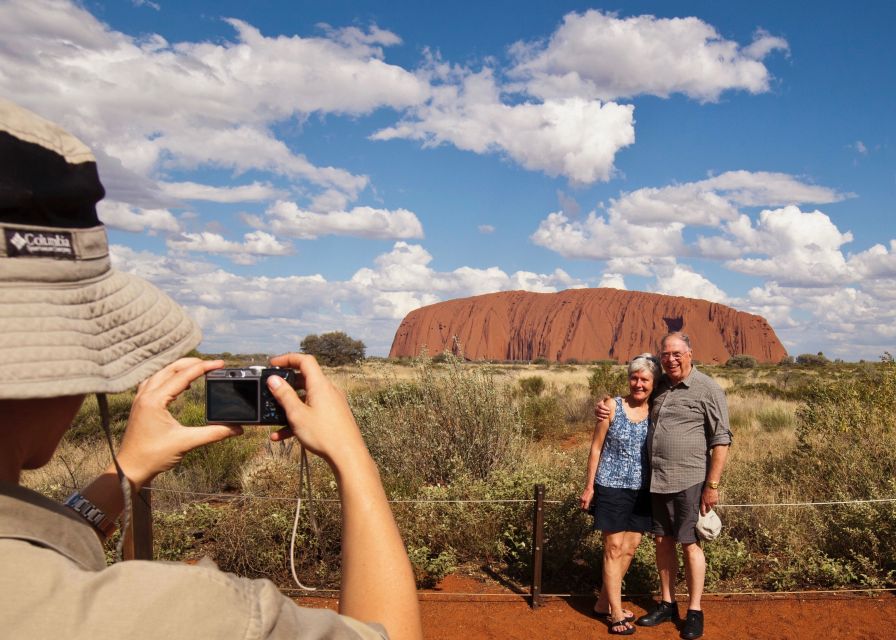 Uluru: Small Group Guided Tour with Sunset Refreshments - What the $169 price really includes