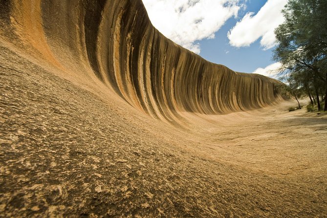 Wave Rock, York and Aboriginal Cultural Day Tour from Perth - York Town Hall and the Avon Valley