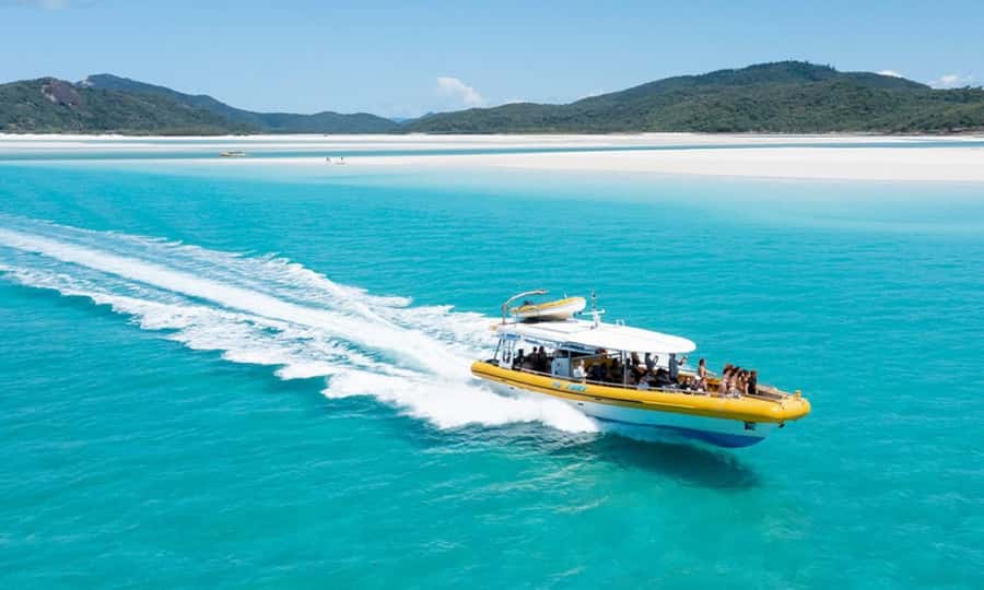Whitsunday: Whitsunday Islands Tour with Snorkeling & Lunch - Whitehaven Beach, With Time to Eat and Relax