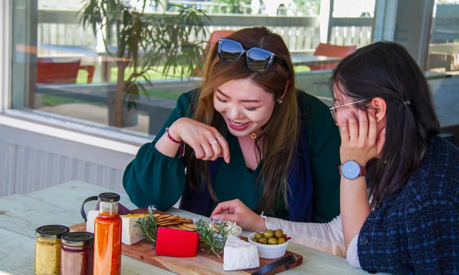 Yarra Valley Full Day Grazing Tour: Gin, Wine, Pizza, Cheese - An hour to slow down in Healesville