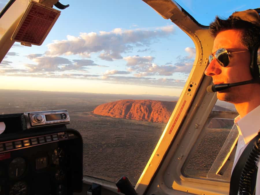 Yulara: Uluru & Kata Tjuta 25-Minute Helicopter Experience - From Yulara pickup to the helipad
