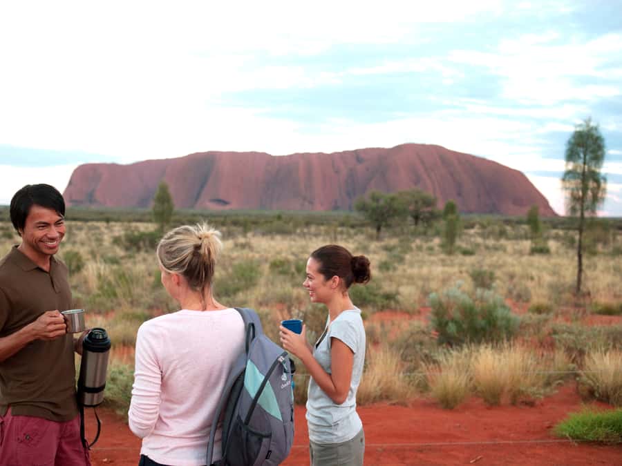 Yulara: Uluru Sunrise and Kata Tjuta Day Trip by Bus - Small details that make the morning easier